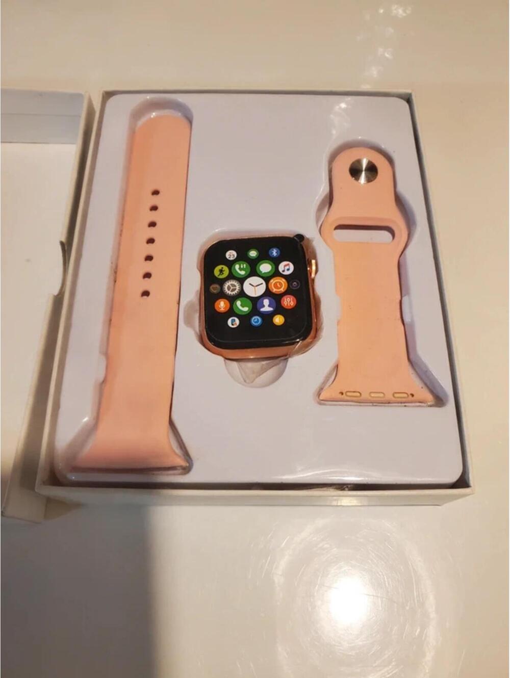 Smartwatch - Picture 2 of 3